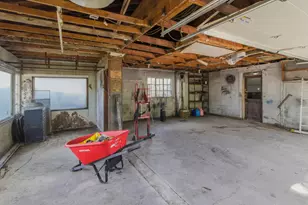 2890 Medina Ave, Columbus, OH 43224 - Photo 41