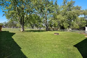 396 Lynn Dr, Marion, OH 43302 - Photo 25