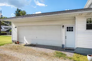 112 Thompson Ave, New Concord, OH 43762 - Photo 25