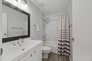 7673 Harbour Town Dr, Pickerington, OH 43147 - Photo 13