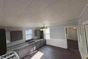 92 S 3rd St, Newark, OH 43055 - Photo 3