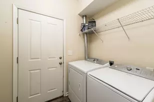 3977 Spectacle Dr, Columbus, OH 43230 - Photo 25