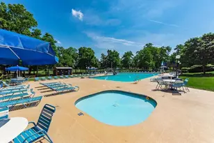 631 Dlyn St, Columbus, OH 43228 - Photo 31