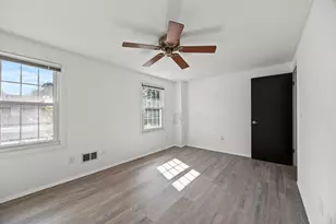 631 Dlyn St, Columbus, OH 43228 - Photo 21