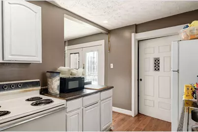 2397 Sullivant Avenue, Columbus, OH 43204 - Photo 7