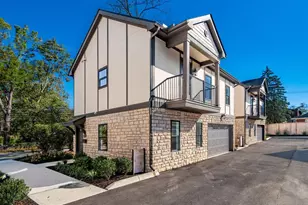 2015 W 5th Ave, Columbus, OH 43212 - Photo 3