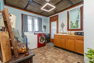 90 S Culver St, Logan, OH 43138 - Photo 25