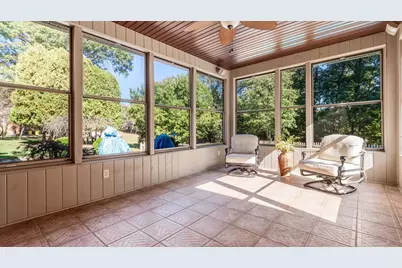 125 Summerwood Circle, Zanesville, OH 43701 - Photo 23