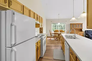 1962 N Farmbrook Creek N, Grove City, OH 43123 - Photo 9