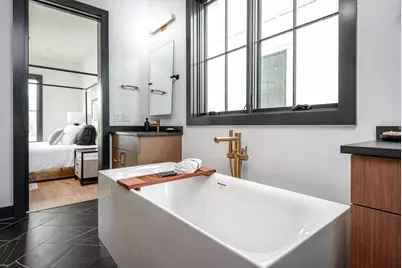 2342 Quarry Trails Drive, Columbus, OH 43228 - Photo 21