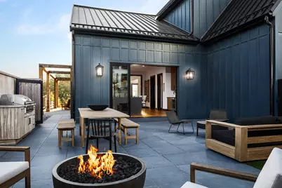 2342 Quarry Trails Drive, Columbus, OH 43228 - Photo 7