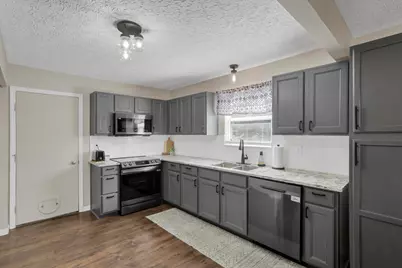 2157 Hierarch Court, Grove City, OH 43123 - Photo 9