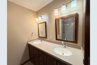 140 S Hamilton Avenue, Hebron, OH 43025 - Photo 17