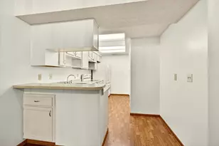 2585 Trottersway Dr, Columbus, OH 43235 - Photo 13