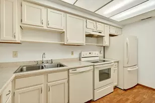 2585 Trottersway Dr, Columbus, OH 43235 - Photo 15