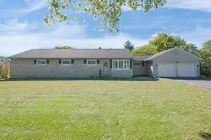 331 Tarlton Rd, Circleville, OH 43113 - Photo 1