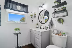 1520 Fall Brook Rd, Columbus, OH 43223 - Photo 27