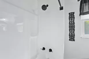 1520 Fall Brook Rd, Columbus, OH 43223 - Photo 29