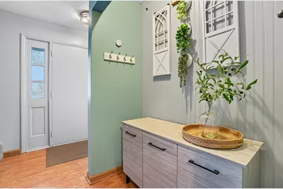 1520 Fall Brook Road, Columbus, OH 43223 - Photo 5