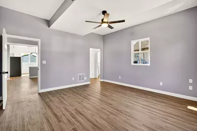 215 W South Street, Jackson, OH 45640 - Photo 29