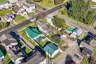 215 W South St, Jackson, OH 45640 - Photo 3