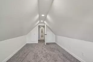 215 W South St, Jackson, OH 45640 - Photo 39