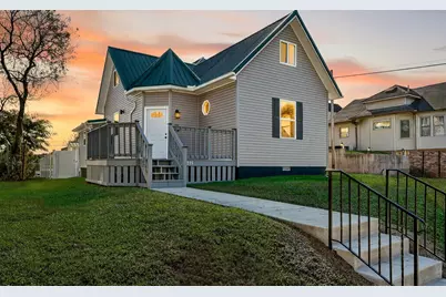 215 W South Street, Jackson, OH 45640 - Photo 1