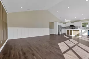 525 Ashwood Rd, Columbus, OH 43207 - Photo 15