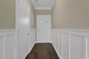 525 Ashwood Rd, Columbus, OH 43207 - Photo 11