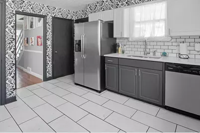 2740 W Ridgewood Circle, Zanesville, OH 43701 - Photo 13