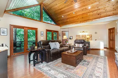 201 Apache Lane, Hide A Way Hills, OH 43107 - Photo 11