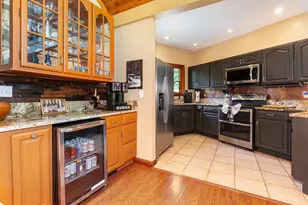 201 Apache Ln, Hide A Way Hills, OH 43107 - Photo 9