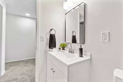 2173 Noe Bixby Road, Columbus, OH 43232 - Photo 15