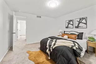 2173 Noe Bixby Rd, Columbus, OH 43232 - Photo 11