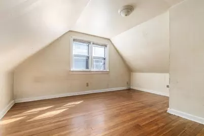 1872 Greenway Avenue S, Columbus, OH 43219 - Photo 11