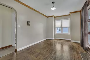 814 W Main St, Hebron, OH 43025 - Photo 5