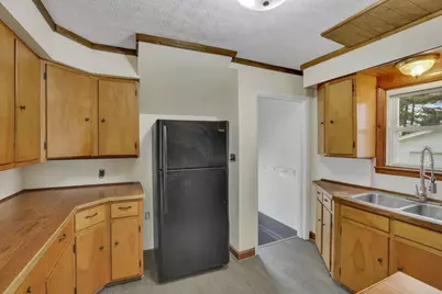 814 W Main Street, Hebron, OH 43025 - Photo 11