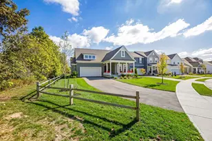 2716 Fieldwin Dr, Blacklick, OH 43004 - Photo 3