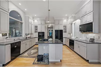 455 Walhalla Road, Columbus, OH 43202 - Photo 25