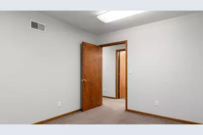 139 S Kennebec Avenue, McConnelsville, OH 43756 - Photo 27