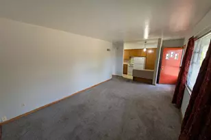 131 Broad Meadows Blvd, Columbus, OH 43214 - Photo 3