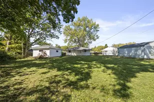 3302 Hilock Pl, Columbus, OH 43207 - Photo 15