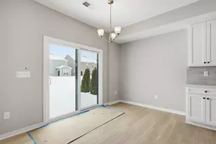 5488 Fawnsbury Ct, Powell, OH 43065 - Photo 9