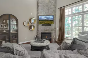 8021 Hillingdon Dr, Powell, OH 43065 - Photo 17