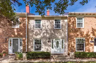 452 Pamlico St, Columbus, OH 43228 - Photo 1