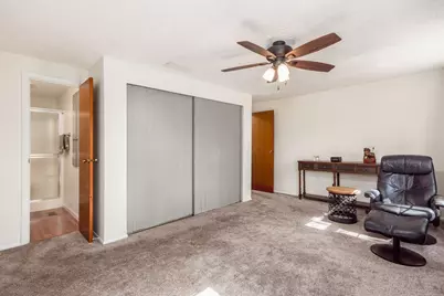 452 Pamlico Street #9, Columbus, OH 43228 - Photo 11