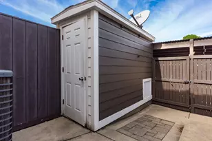 452 Pamlico St, Columbus, OH 43228 - Photo 21