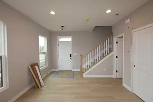 5480 Fawnsbury Ct, Powell, OH 43065 - Photo 3