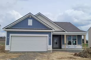 309 Kendall St, Bellefontaine, OH 43311 - Photo 1