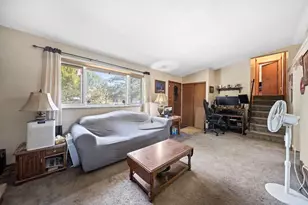 4815 Bourke Rd, Columbus, OH 43229 - Photo 15